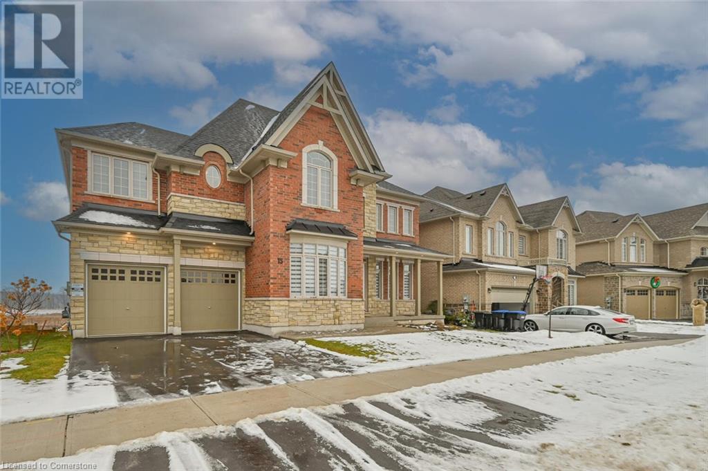 Property at 15 SANFORD Circle image 2