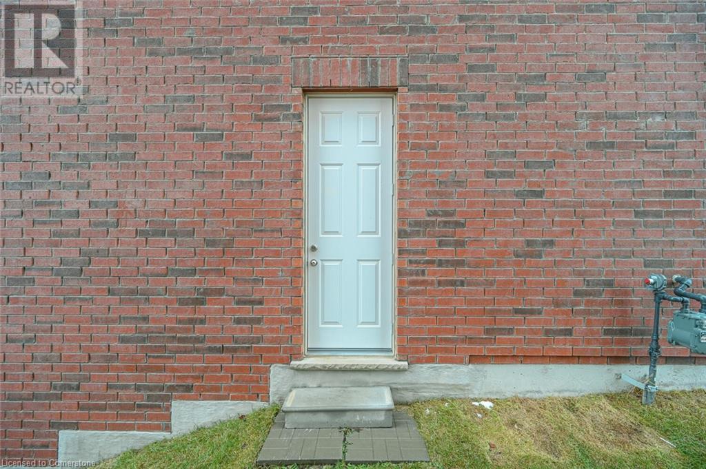 15 Sanford Circle, Springwater, Ontario  L9X 2A8 - Photo 47 - 40698092