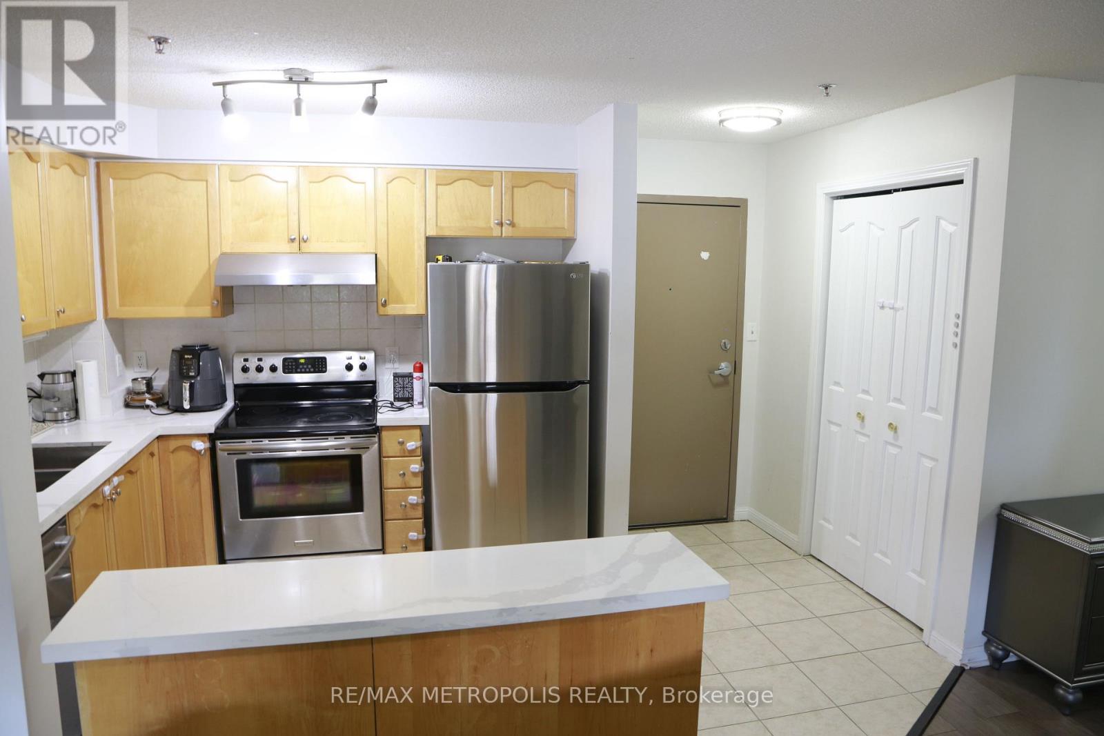 Property at 329 - 5225 FINCH AVENUE image 5