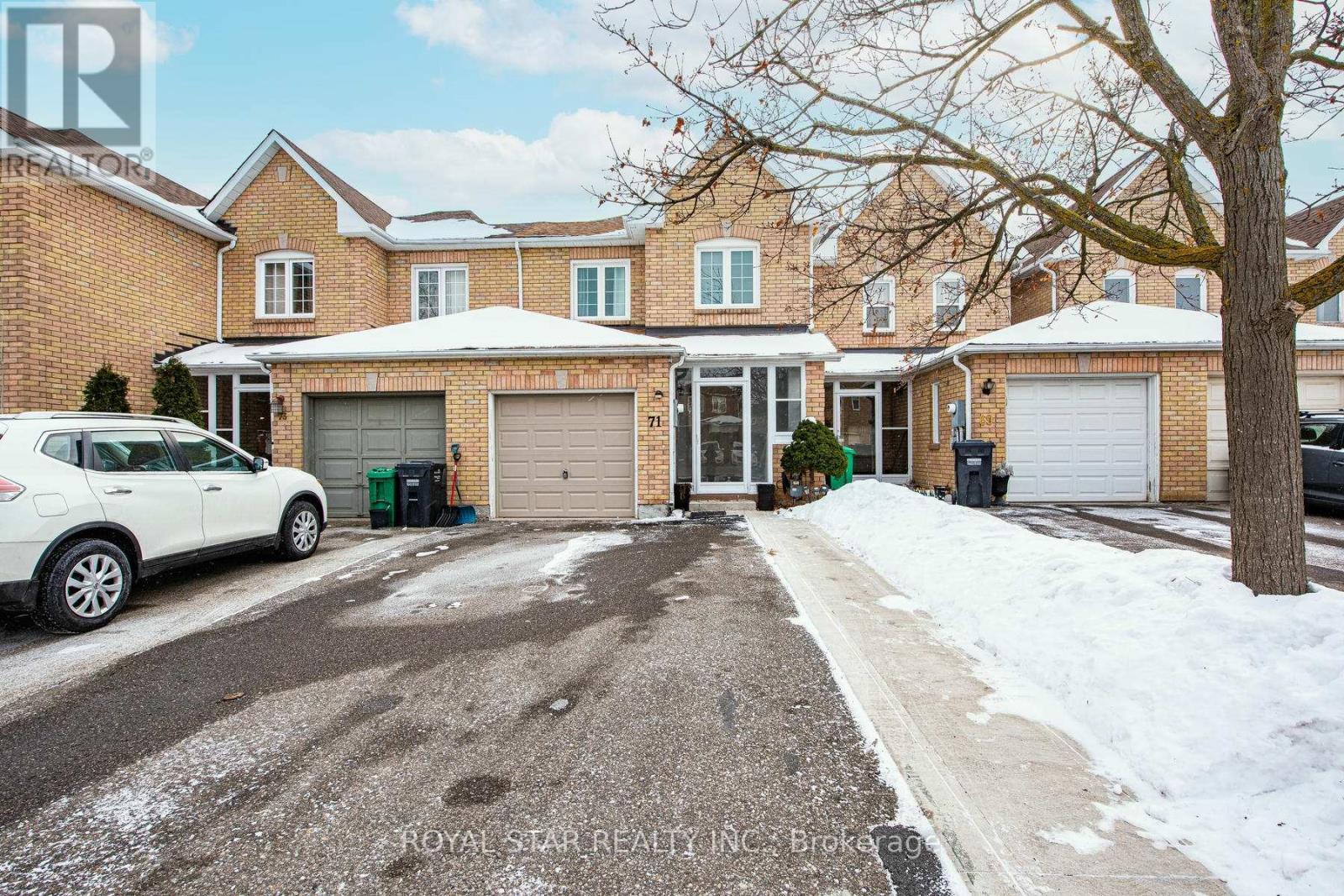 71 Muirland Crescent, Brampton, Ontario  L6X 4P3 - Photo 1 - W11980568