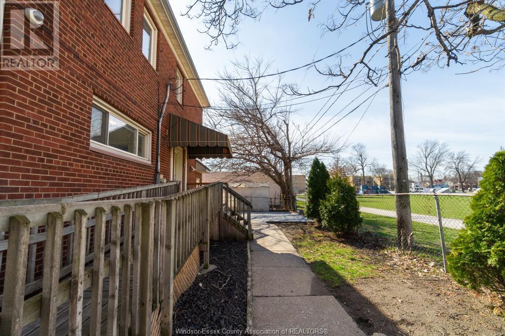 263 Bridge Avenue, Windsor, Ontario  N9B 2M1 - Photo 36 - 25003263