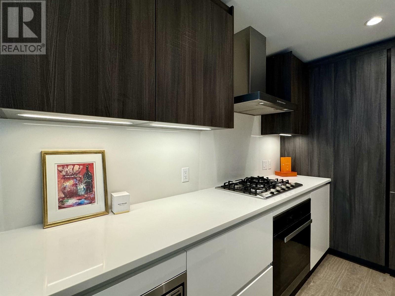 Listing Picture 8 of 40 : 805 6320 NO. 3 ROAD, Richmond / 烈治文 - 魯藝地產 Yvonne Lu Group - MLS Medallion Club Member