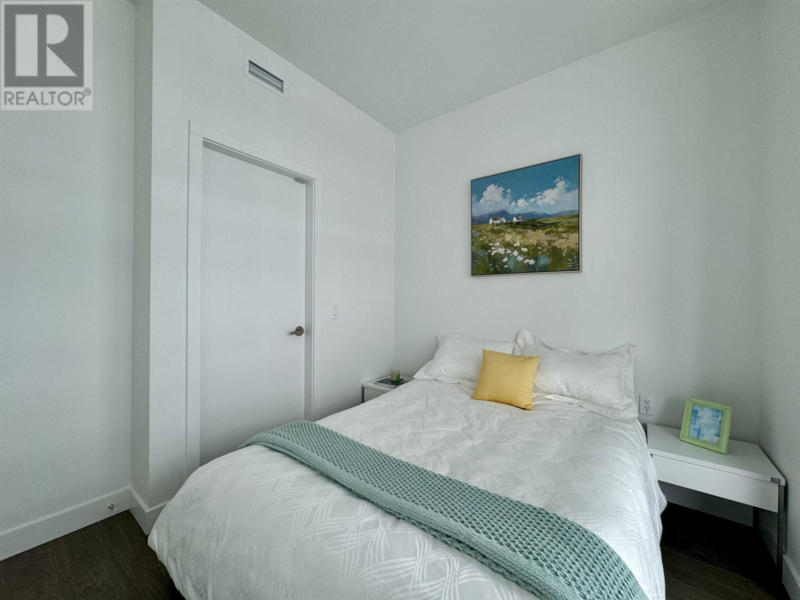 Listing Picture 14 of 40 : 805 6320 NO. 3 ROAD, Richmond / 烈治文 - 魯藝地產 Yvonne Lu Group - MLS Medallion Club Member