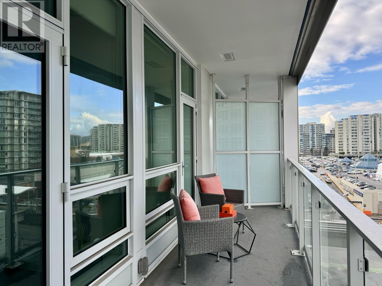 Listing Picture 27 of 40 : 805 6320 NO. 3 ROAD, Richmond / 烈治文 - 魯藝地產 Yvonne Lu Group - MLS Medallion Club Member