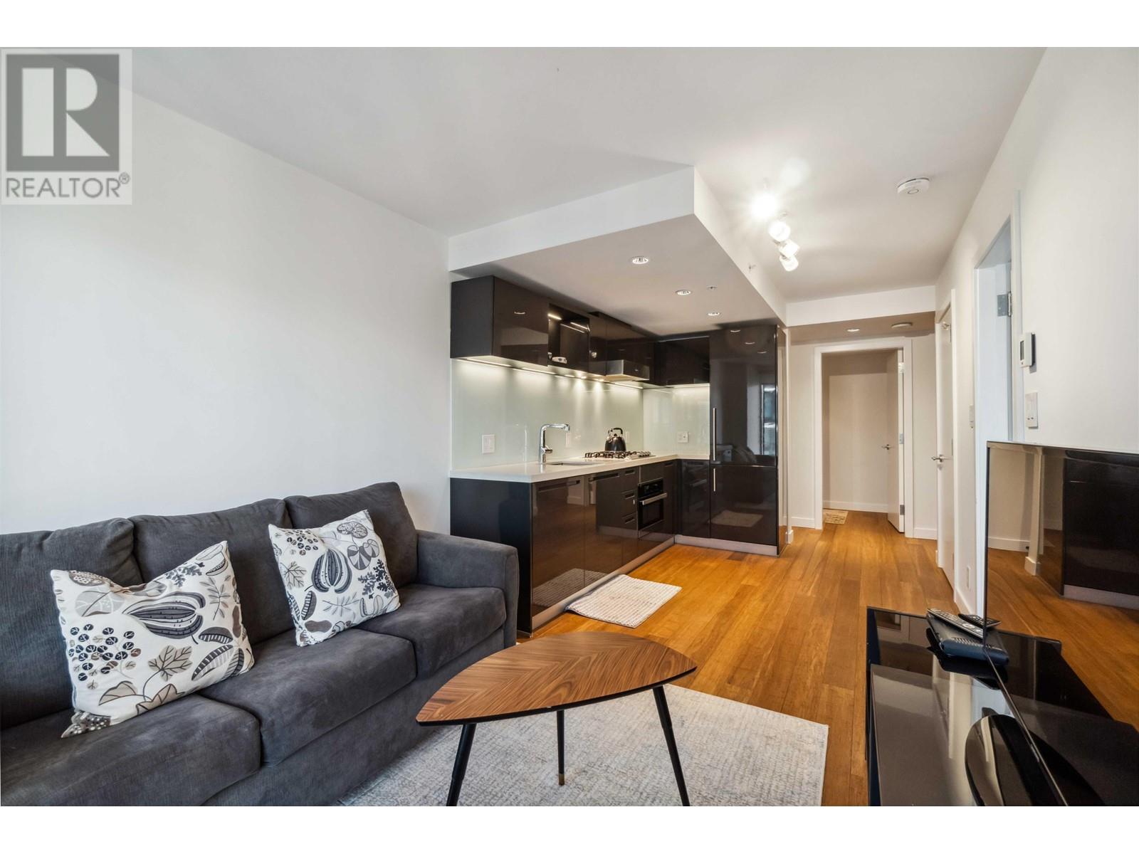 Listing Picture 6 of 30 : 2807 777 RICHARDS STREET, Vancouver / 溫哥華 - 魯藝地產 Yvonne Lu Group - MLS Medallion Club Member