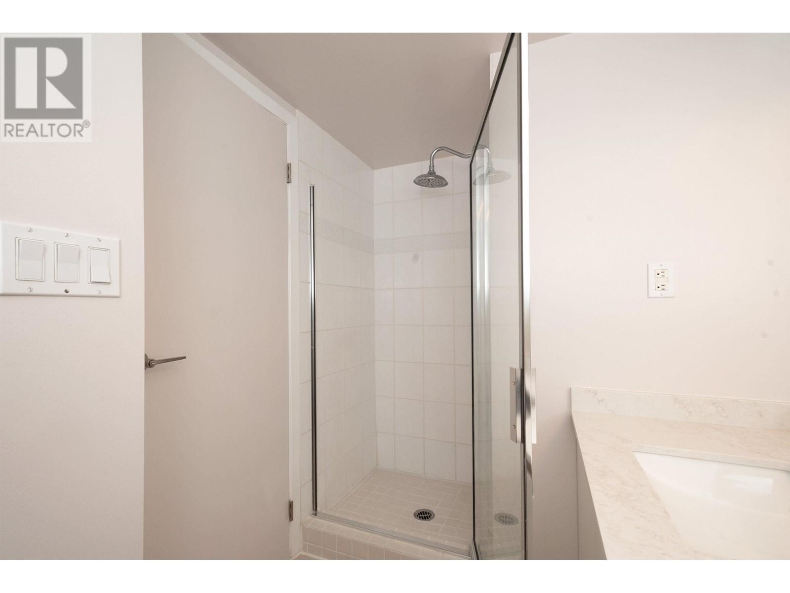 Listing Picture 23 of 40 : 1505 930 CAMBIE STREET, Vancouver / 溫哥華 - 魯藝地產 Yvonne Lu Group - MLS Medallion Club Member