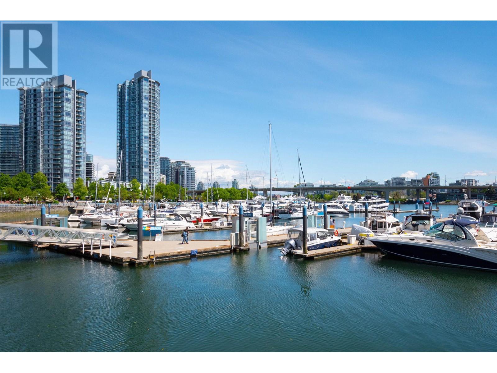 Listing Picture 37 of 40 : 1505 930 CAMBIE STREET, Vancouver / 溫哥華 - 魯藝地產 Yvonne Lu Group - MLS Medallion Club Member