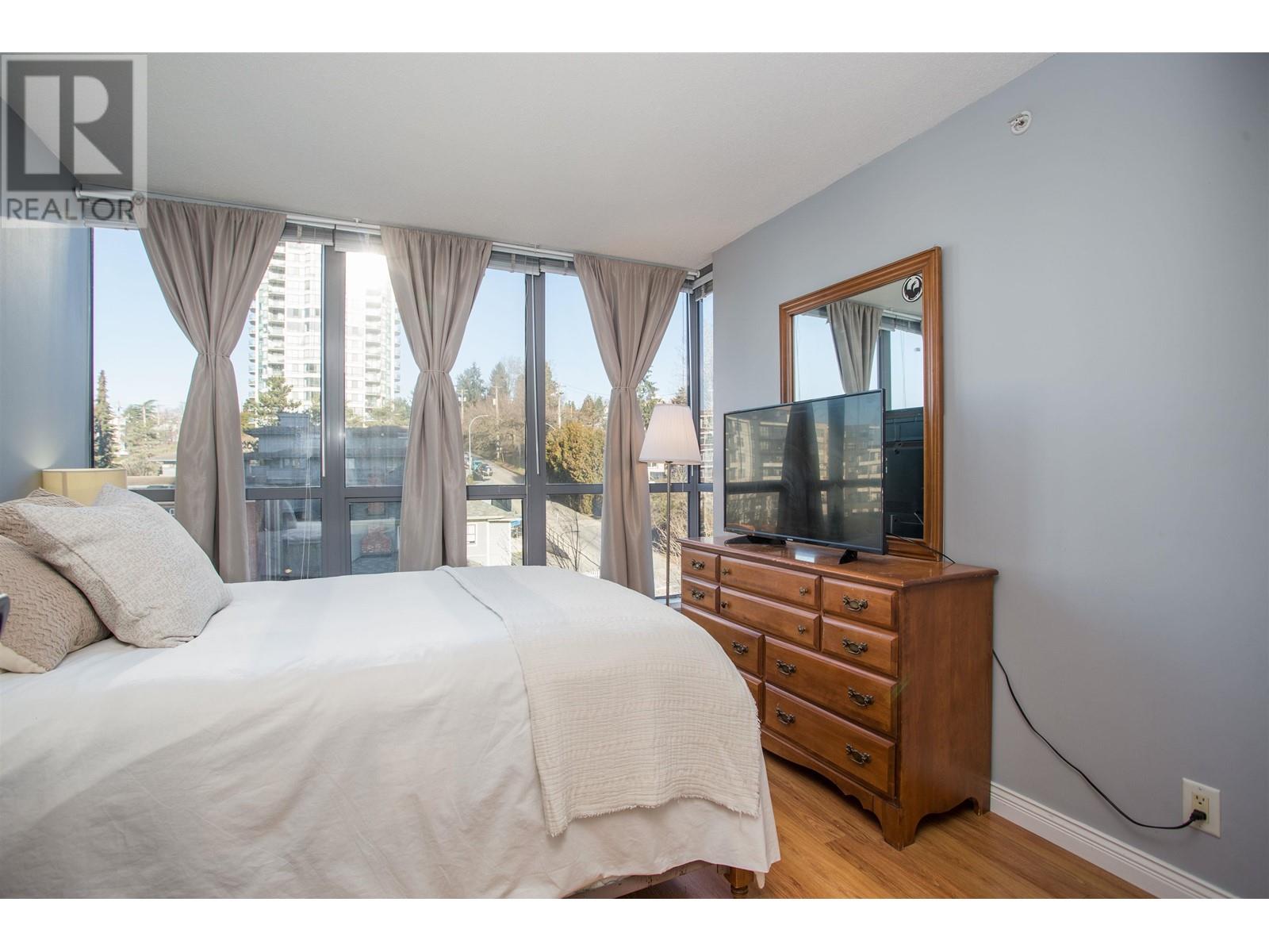 604 850 Royal Avenue, New Westminster, British Columbia  V3M 1A6 - Photo 12 - R2968957