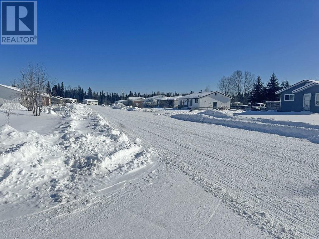 124 Highland Crescent, Nakina, Ontario  P0T 2H0 - Photo 34 - TB250323