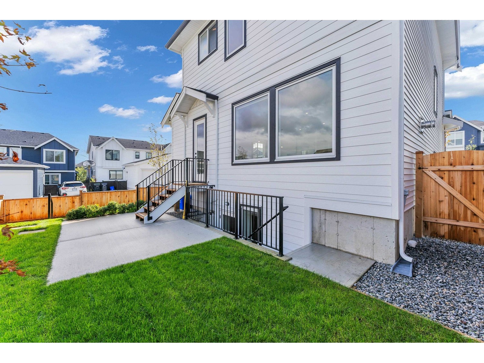 19681 75a Avenue, Langley, British Columbia  V2Y 3T2 - Photo 32 - R2969020