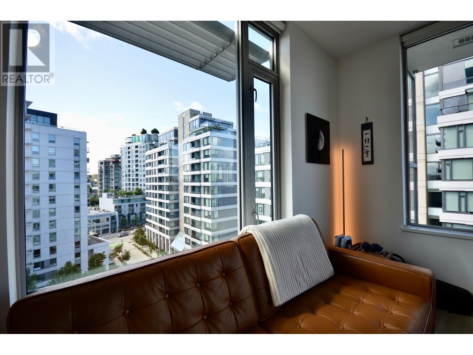 Listing Picture 11 of 33 : 908 1661 QUEBEC STREET, Vancouver / 溫哥華 - 魯藝地產 Yvonne Lu Group - MLS Medallion Club Member