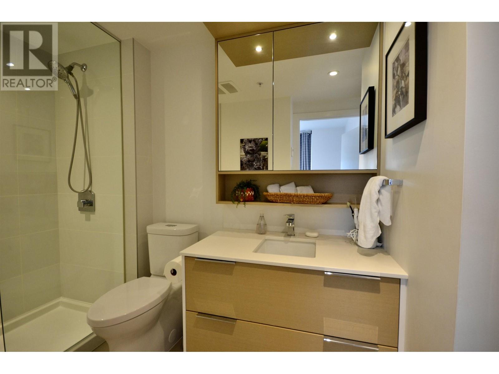 Listing Picture 22 of 33 : 908 1661 QUEBEC STREET, Vancouver / 溫哥華 - 魯藝地產 Yvonne Lu Group - MLS Medallion Club Member