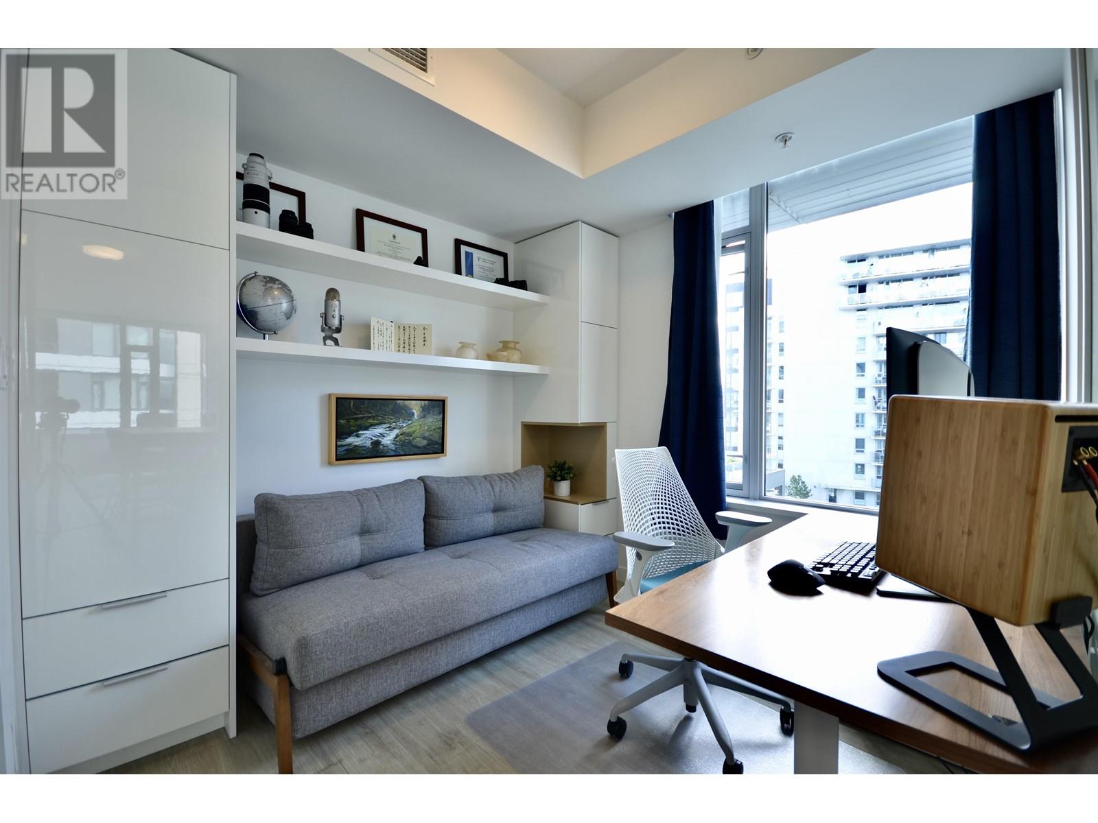 Listing Picture 14 of 33 : 908 1661 QUEBEC STREET, Vancouver / 溫哥華 - 魯藝地產 Yvonne Lu Group - MLS Medallion Club Member