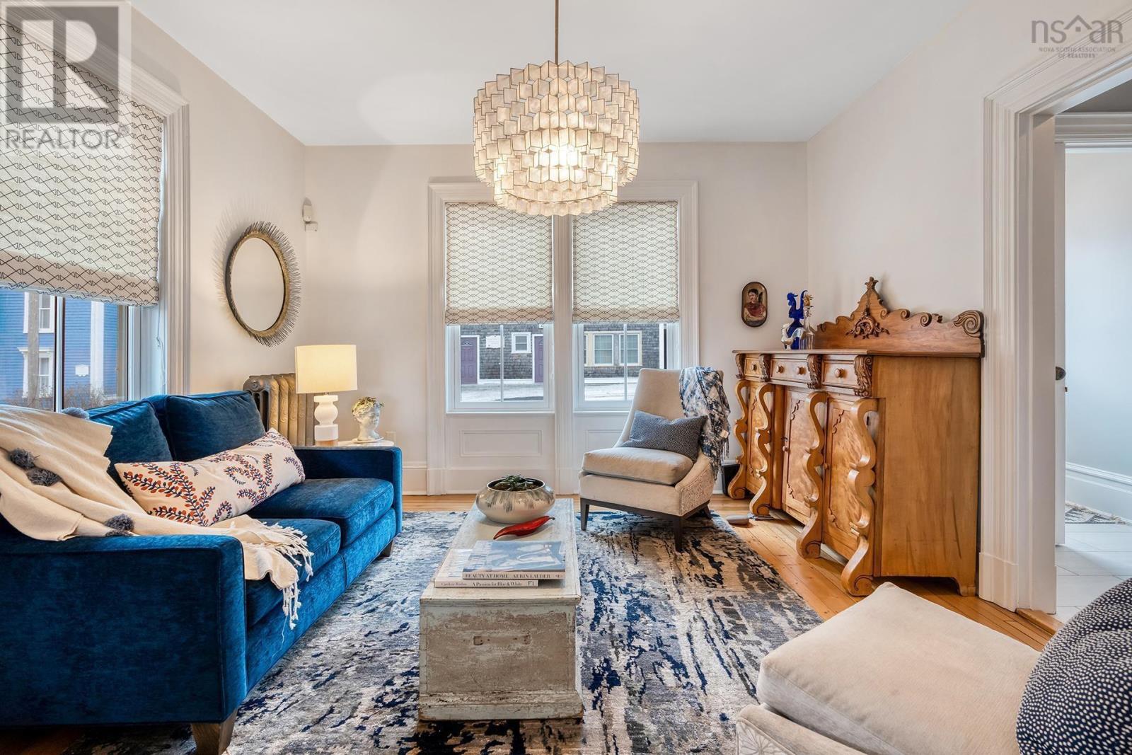 208 Pelham Street, Lunenburg, Nova Scotia  B0J 2C0 - Photo 12 - 202503264