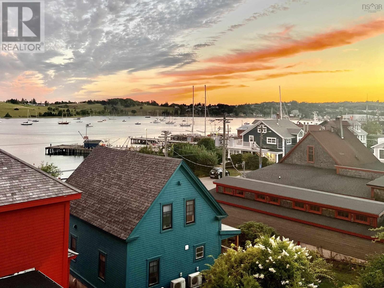 208 Pelham Street, Lunenburg, Nova Scotia  B0J 2C0 - Photo 44 - 202503264