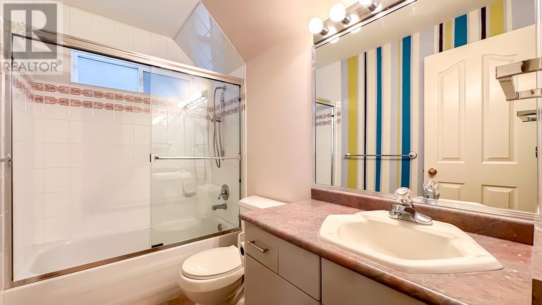 3243 E 44th Avenue, Vancouver, British Columbia  V5R 3B2 - Photo 17 - R2968113