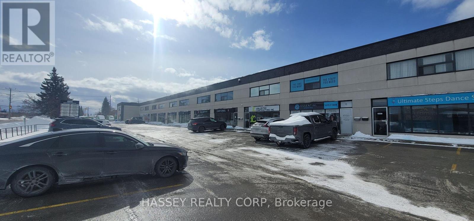 13 - 660 Bayview Drive, Barrie (400 East), Ontario  L4N 9P5 - Photo 2 - S11981227