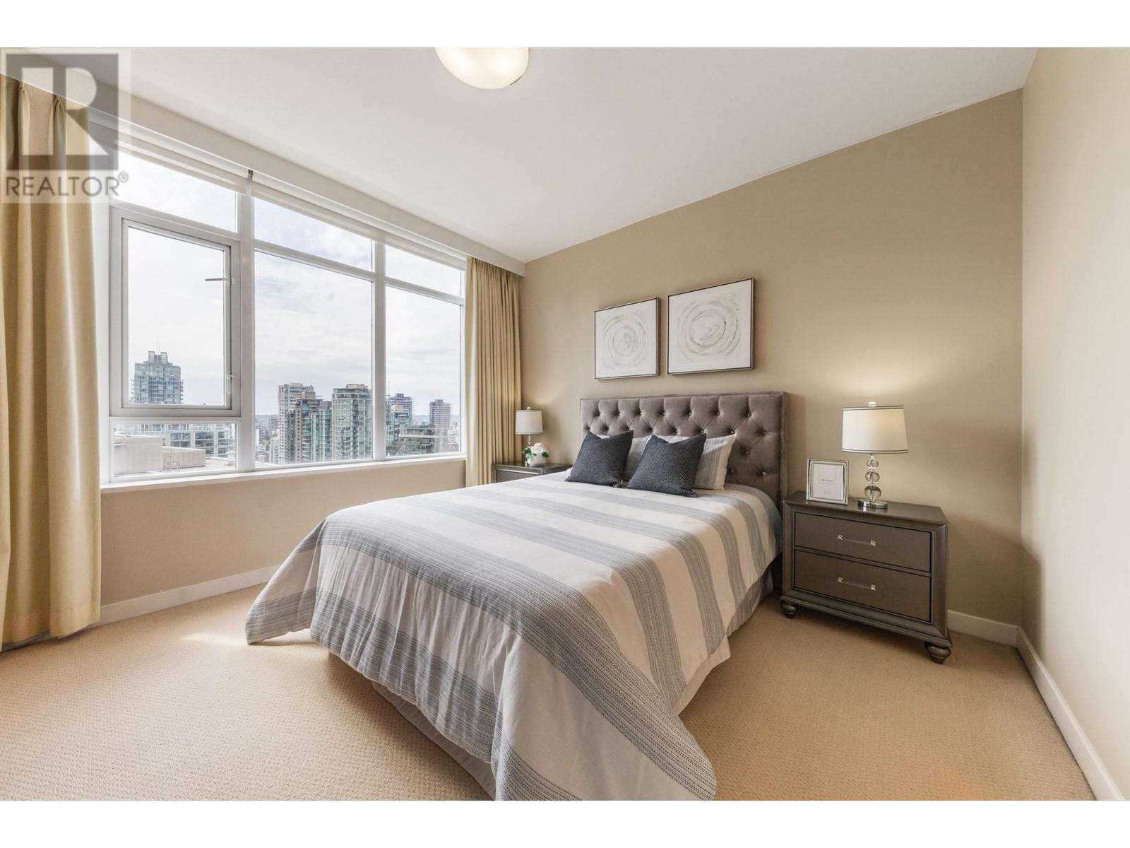 Listing Picture 17 of 28 : 3203 1281 W CORDOVA STREET, Vancouver / 溫哥華 - 魯藝地產 Yvonne Lu Group - MLS Medallion Club Member