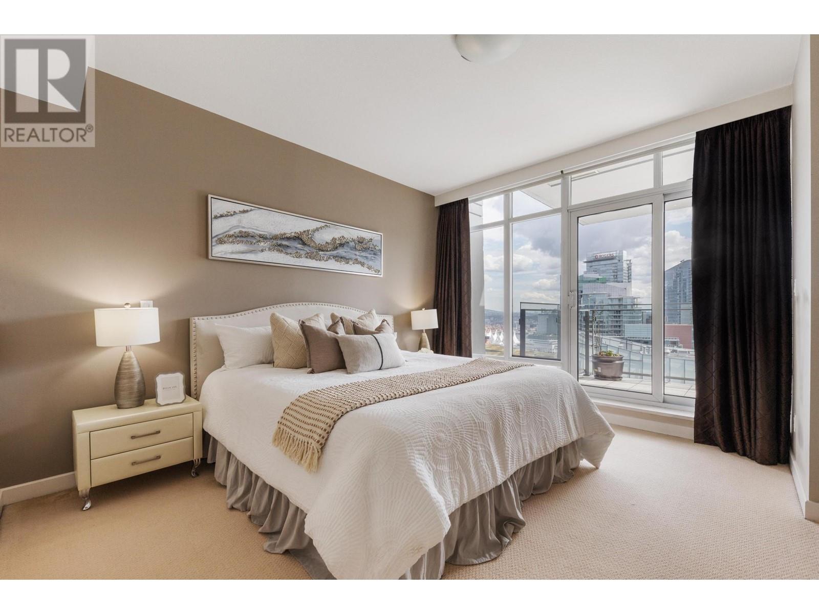 Listing Picture 14 of 28 : 3203 1281 W CORDOVA STREET, Vancouver / 溫哥華 - 魯藝地產 Yvonne Lu Group - MLS Medallion Club Member