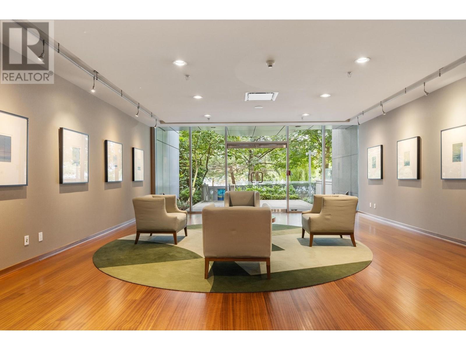 Listing Picture 26 of 28 : 3203 1281 W CORDOVA STREET, Vancouver / 溫哥華 - 魯藝地產 Yvonne Lu Group - MLS Medallion Club Member