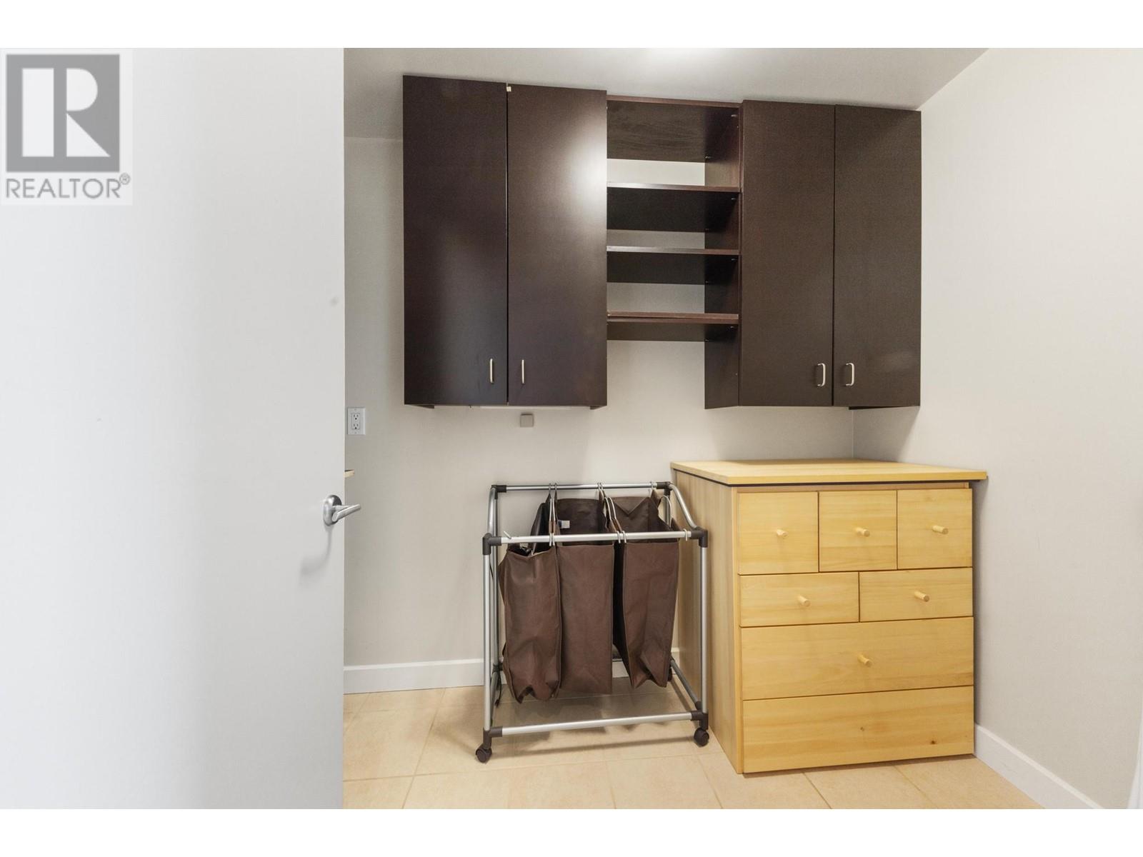 Listing Picture 20 of 28 : 3203 1281 W CORDOVA STREET, Vancouver / 溫哥華 - 魯藝地產 Yvonne Lu Group - MLS Medallion Club Member