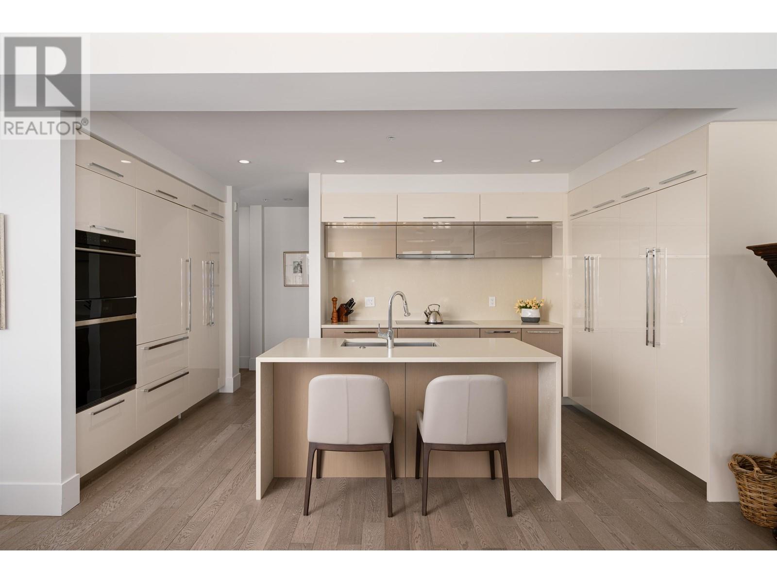 Listing Picture 13 of 30 : 404 6168 EAST BOULEVARD, Vancouver / 溫哥華 - 魯藝地產 Yvonne Lu Group - MLS Medallion Club Member