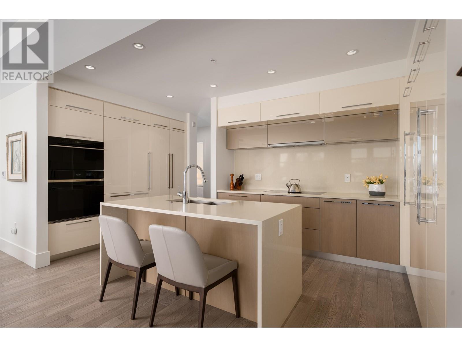 Listing Picture 14 of 30 : 404 6168 EAST BOULEVARD, Vancouver / 溫哥華 - 魯藝地產 Yvonne Lu Group - MLS Medallion Club Member