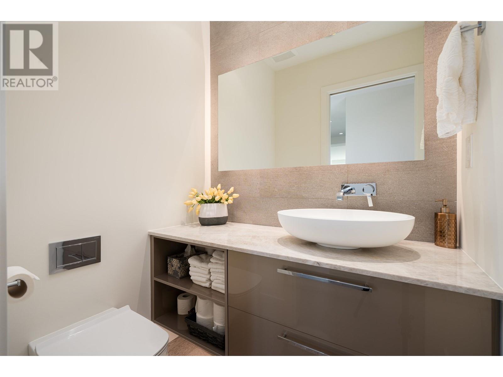 Listing Picture 17 of 30 : 404 6168 EAST BOULEVARD, Vancouver / 溫哥華 - 魯藝地產 Yvonne Lu Group - MLS Medallion Club Member