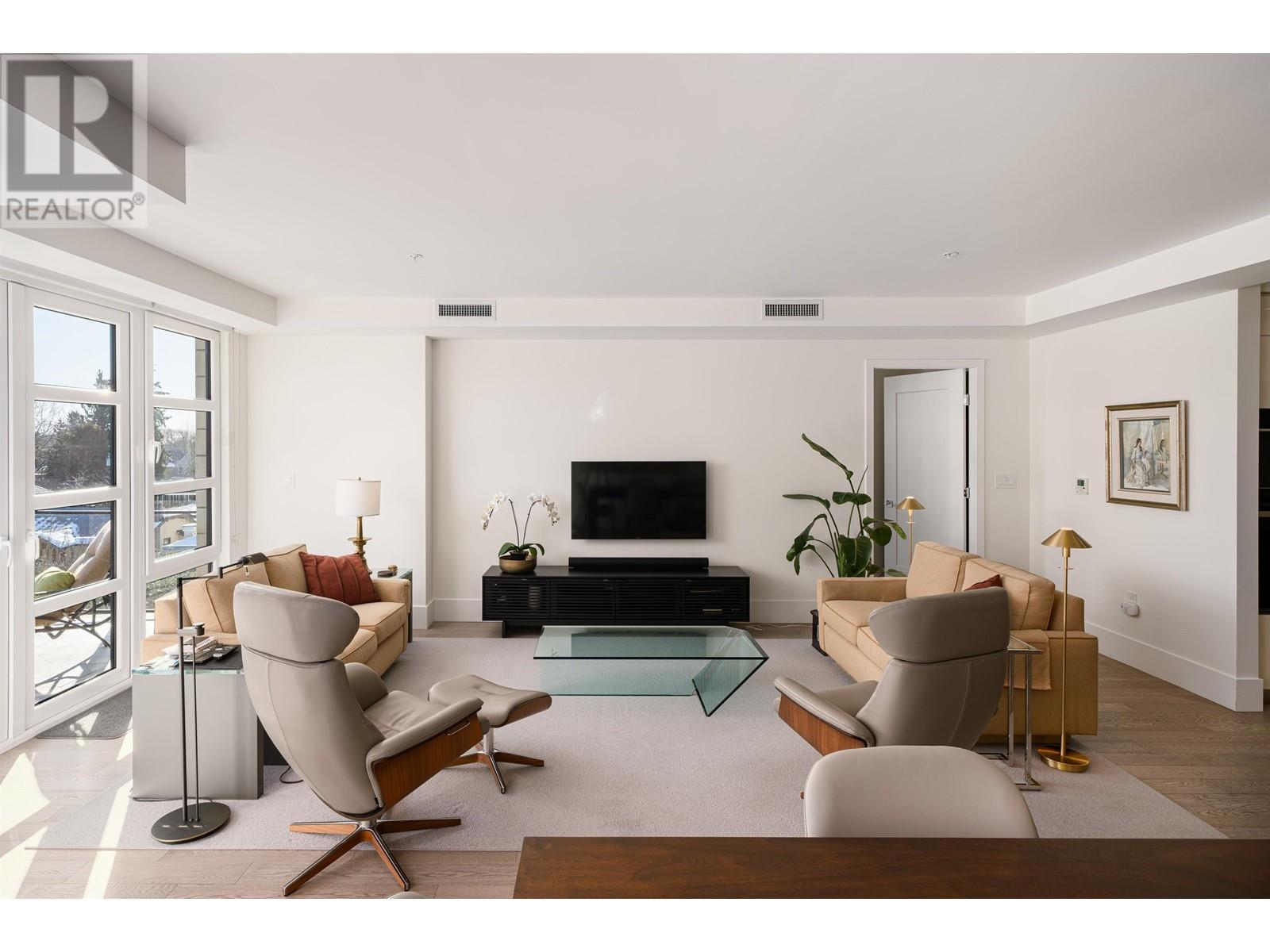 Listing Picture 9 of 30 : 404 6168 EAST BOULEVARD, Vancouver / 溫哥華 - 魯藝地產 Yvonne Lu Group - MLS Medallion Club Member