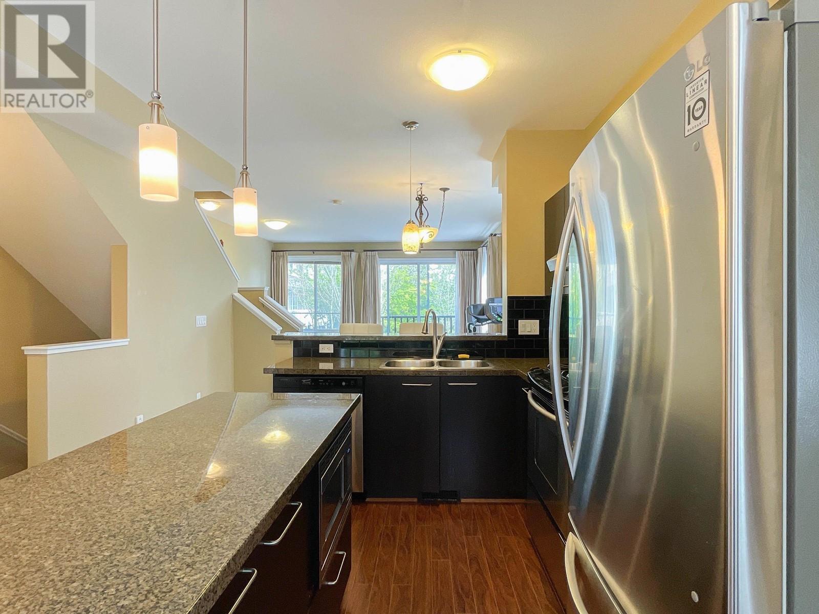 Listing Picture 8 of 24 : 11 8080 FRANCIS ROAD, Richmond / 烈治文 - 魯藝地產 Yvonne Lu Group - MLS Medallion Club Member