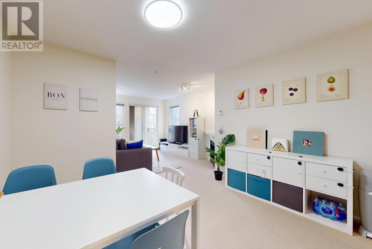 Listing Picture 7 of 26 : 309 9200 FERNDALE ROAD, Richmond / 烈治文 - 魯藝地產 Yvonne Lu Group - MLS Medallion Club Member