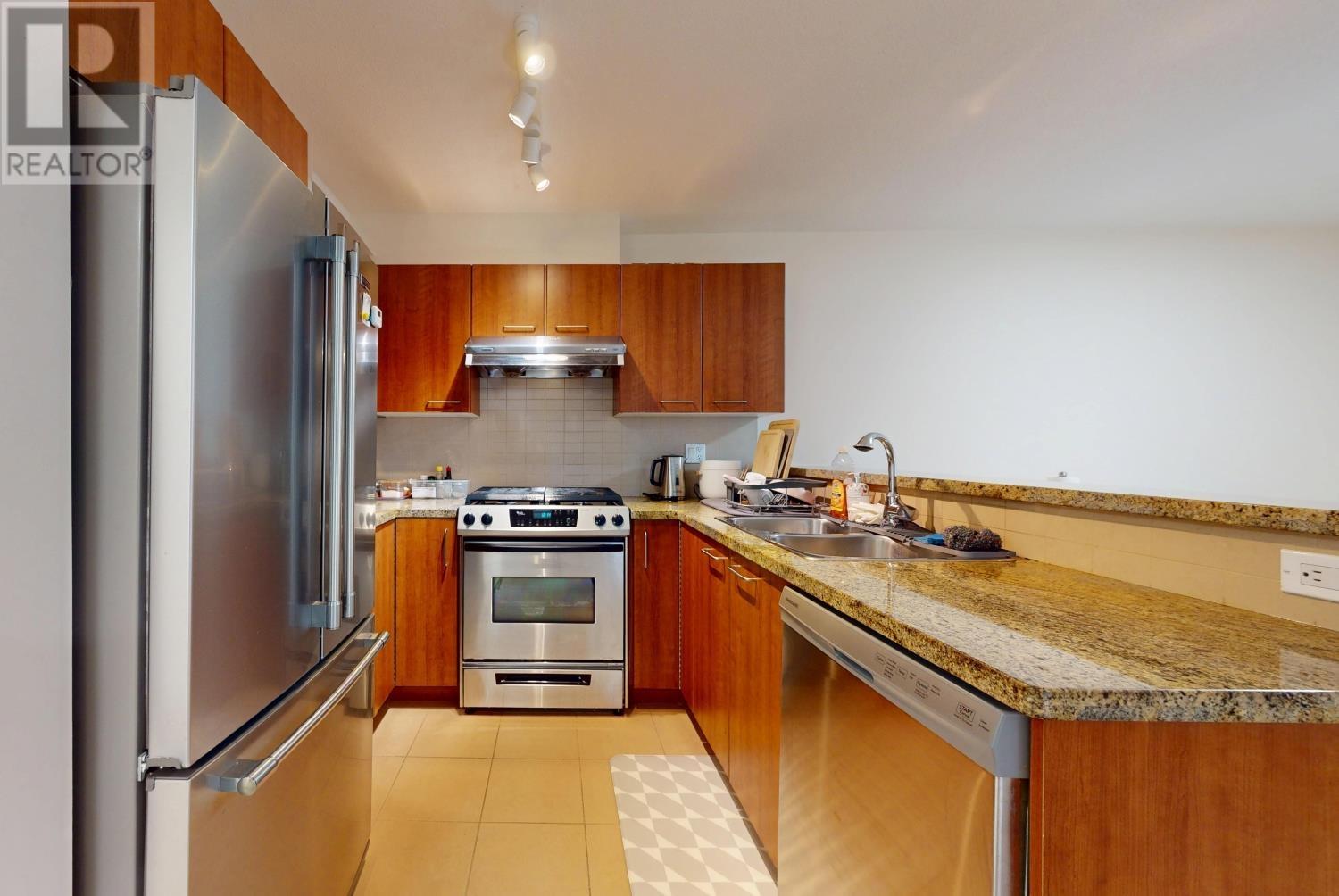 Listing Picture 12 of 26 : 309 9200 FERNDALE ROAD, Richmond / 烈治文 - 魯藝地產 Yvonne Lu Group - MLS Medallion Club Member