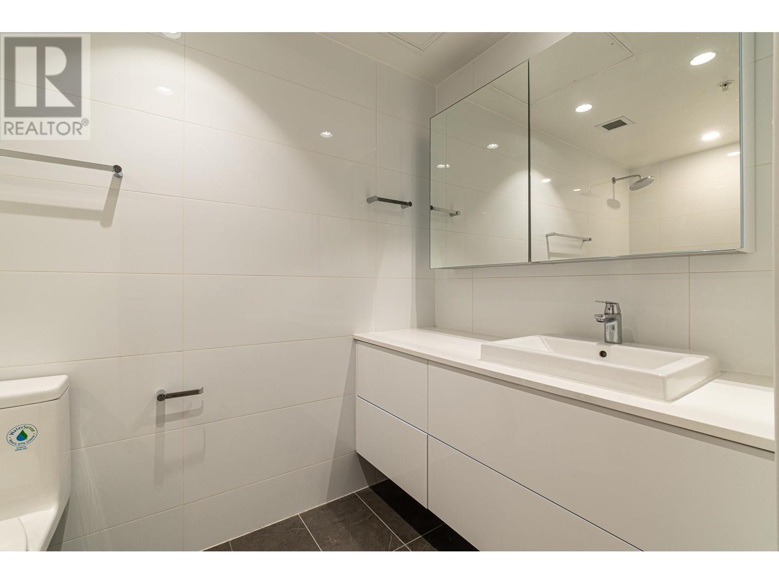 606 1675 Lions Gate Lane, North Vancouver, British Columbia  V7P 3B4 - Photo 21 - R2969026