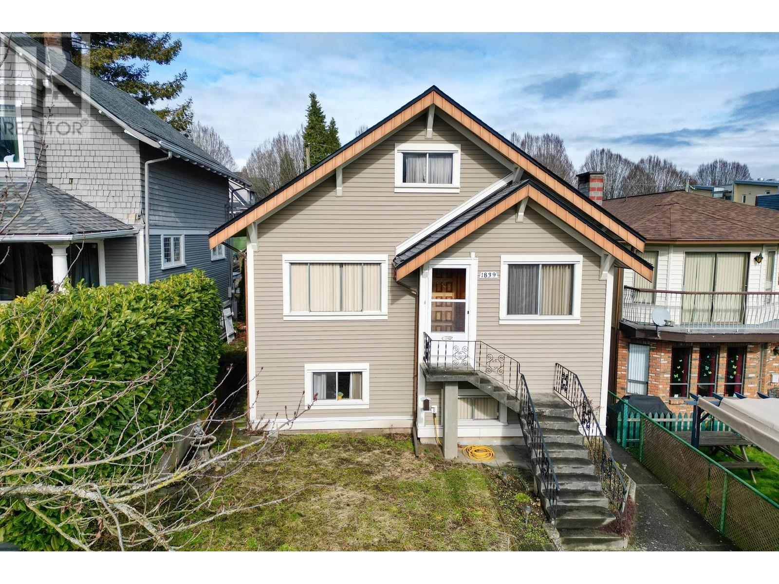 Property at 1839 E 2ND AVENUE image 1