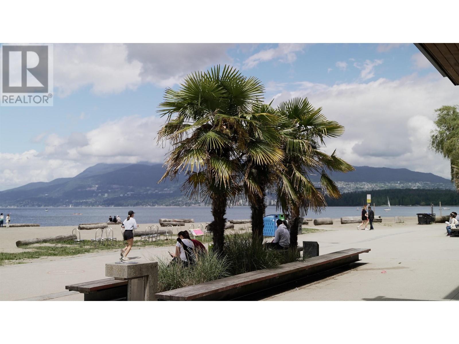 Listing Picture 37 of 40 : 207 2160 CORNWALL AVENUE, Vancouver / 溫哥華 - 魯藝地產 Yvonne Lu Group - MLS Medallion Club Member