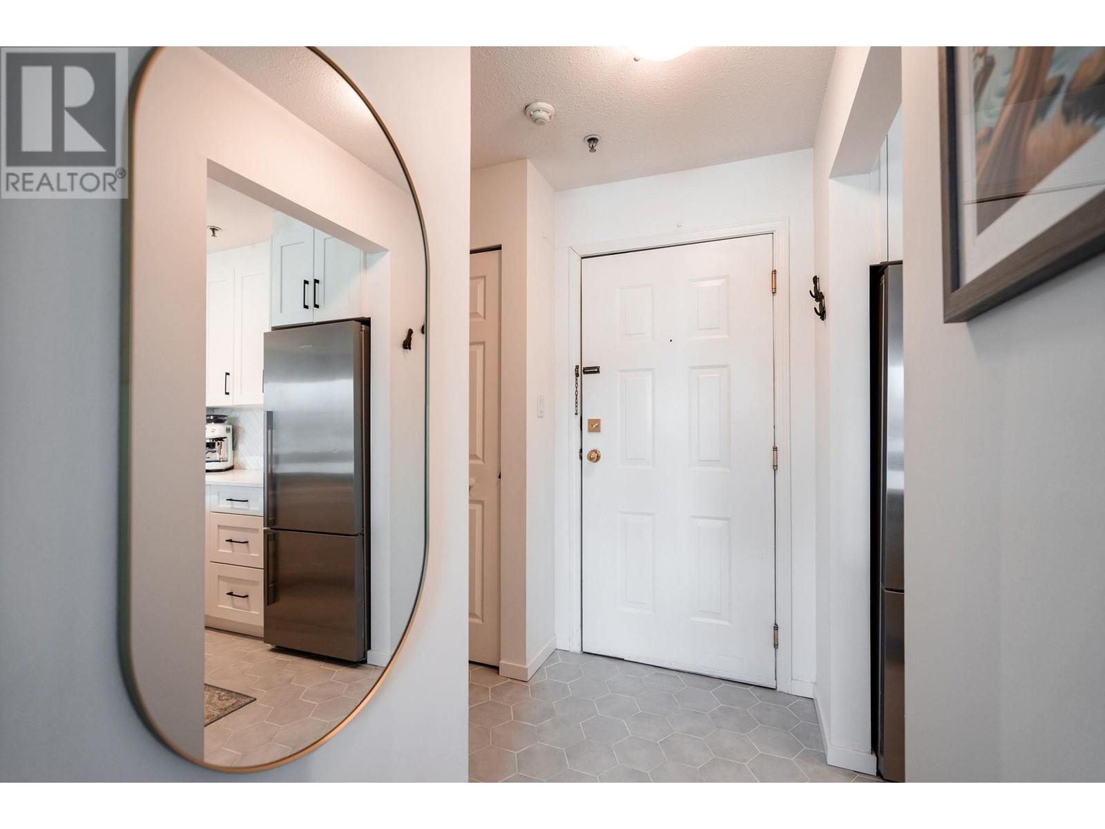 Listing Picture 22 of 40 : 207 2160 CORNWALL AVENUE, Vancouver / 溫哥華 - 魯藝地產 Yvonne Lu Group - MLS Medallion Club Member