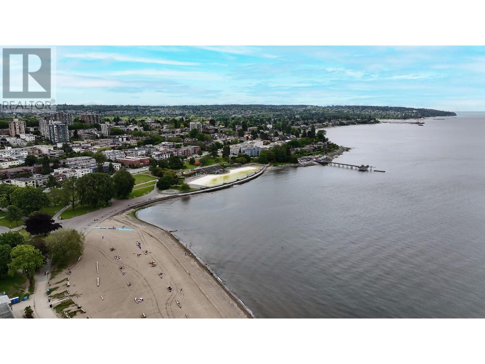 Listing Picture 39 of 40 : 207 2160 CORNWALL AVENUE, Vancouver / 溫哥華 - 魯藝地產 Yvonne Lu Group - MLS Medallion Club Member