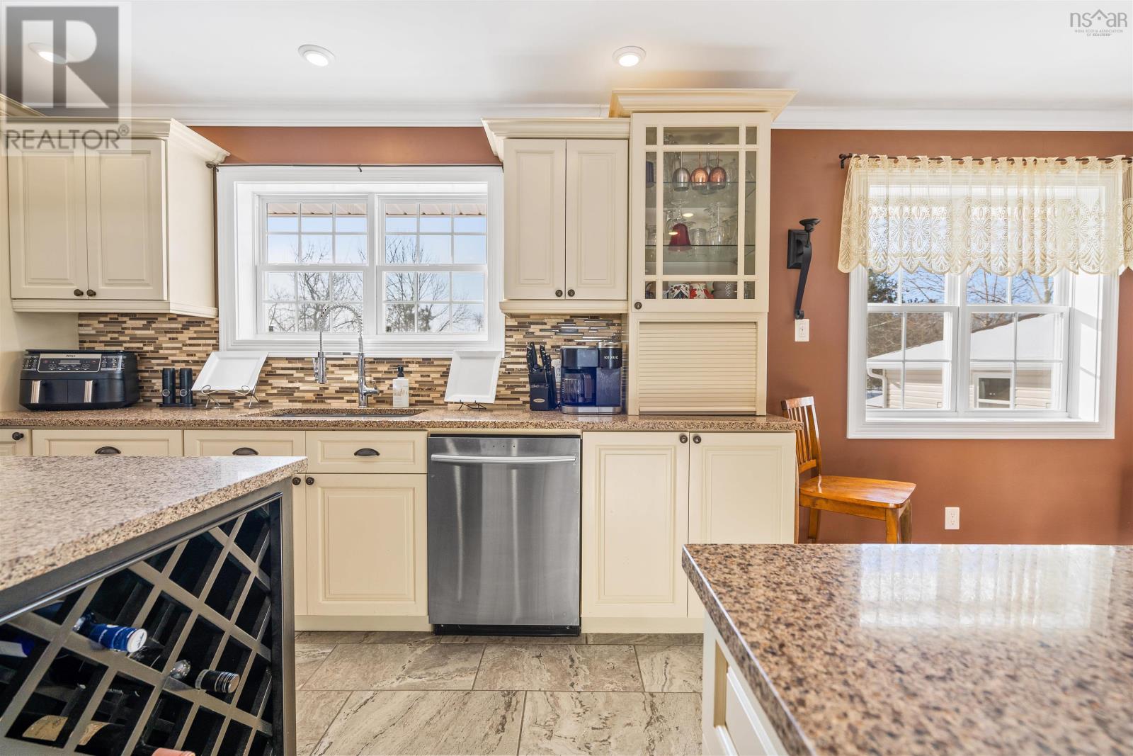 11 Claremont Avenue, Stellarton, Nova Scotia  B0K 1S0 - Photo 14 - 202502764