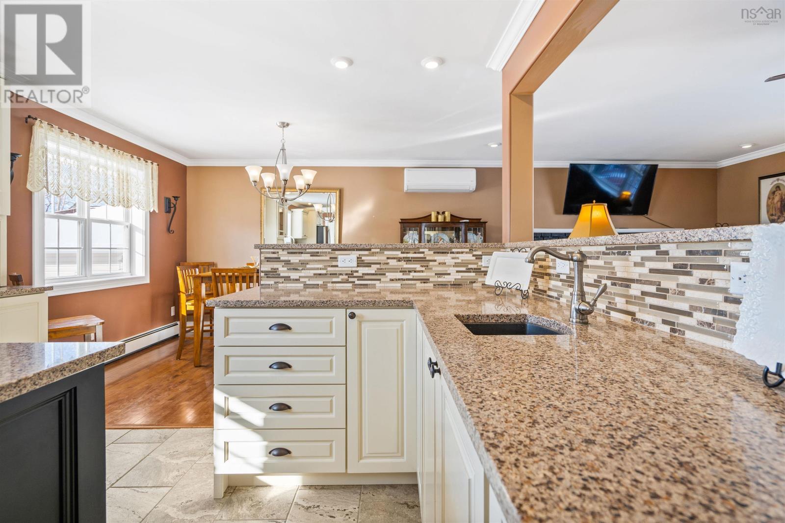 11 Claremont Avenue, Stellarton, Nova Scotia  B0K 1S0 - Photo 15 - 202502764