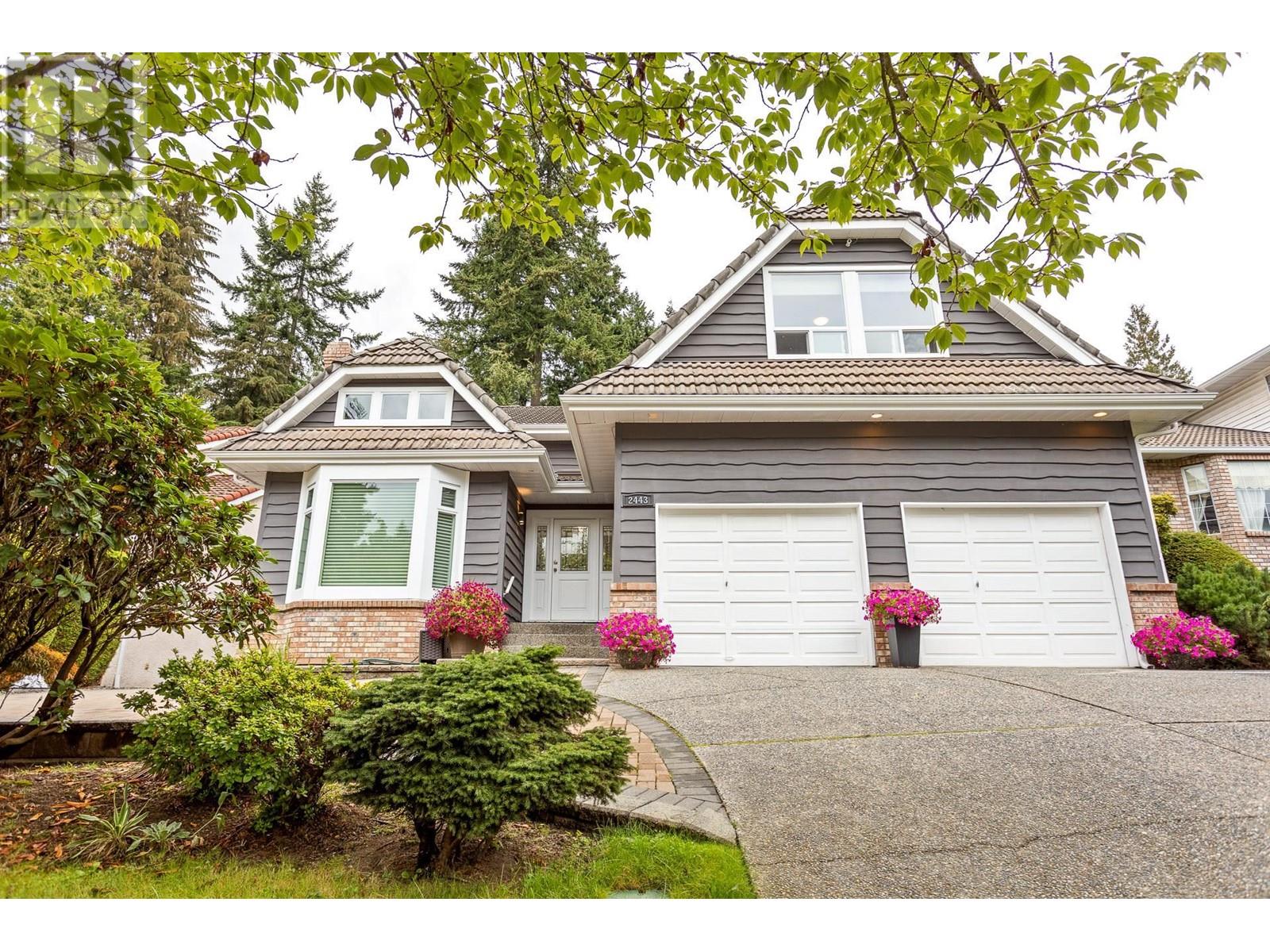 2443 Leclair Drive, Coquitlam, British Columbia  V3K 6G7 - Photo 2 - R2968845