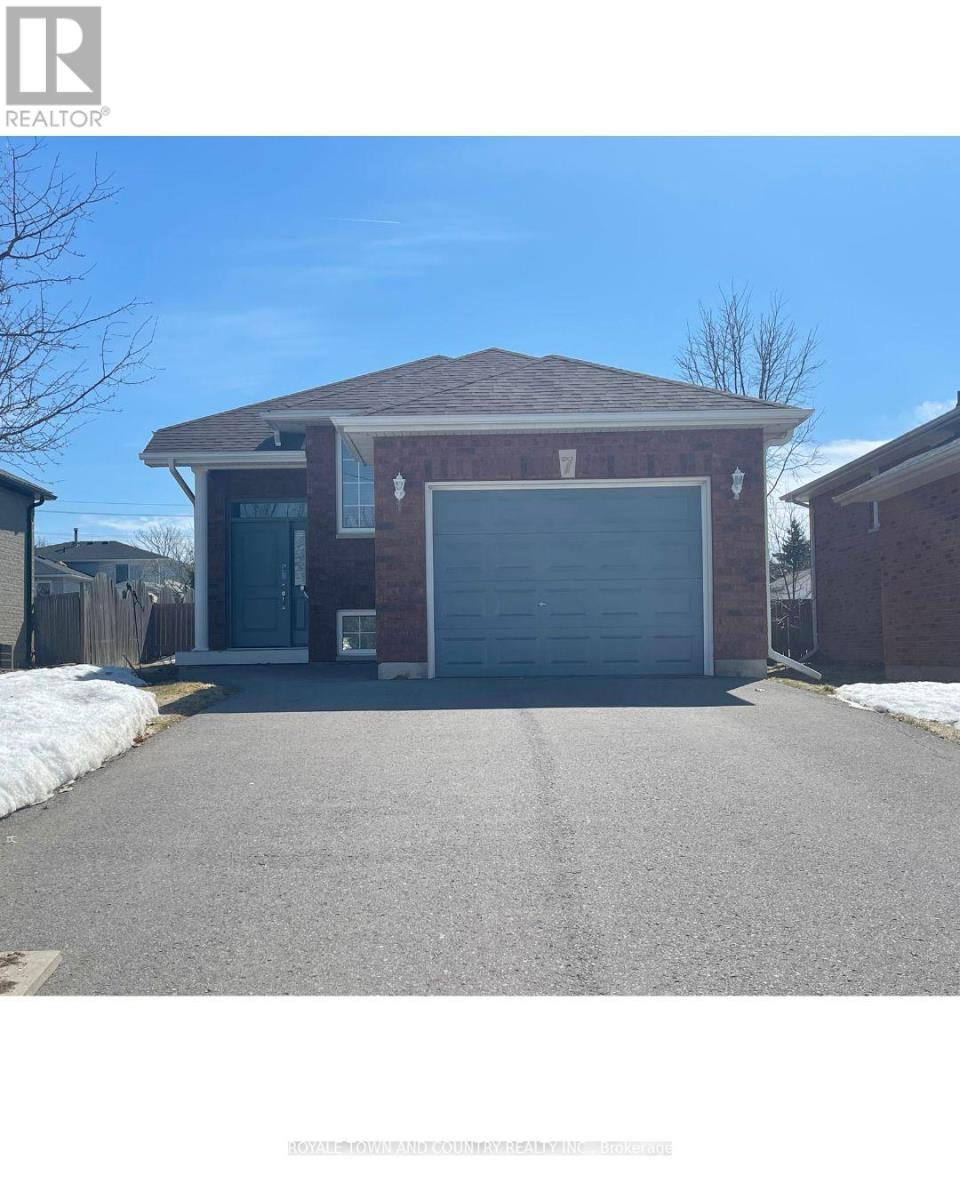 7 Midland Drive, Kawartha Lakes, Ontario  K9V 6B9 - Photo 1 - X11978414