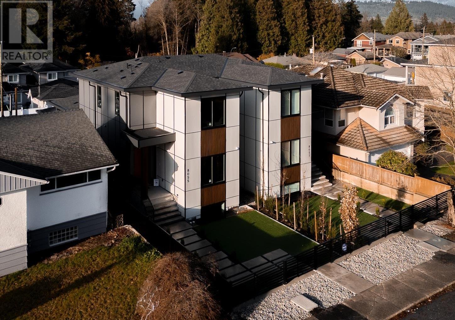 8055 18th Avenue, Burnaby, British Columbia  V3N 1J9 - Photo 1 - R2968919