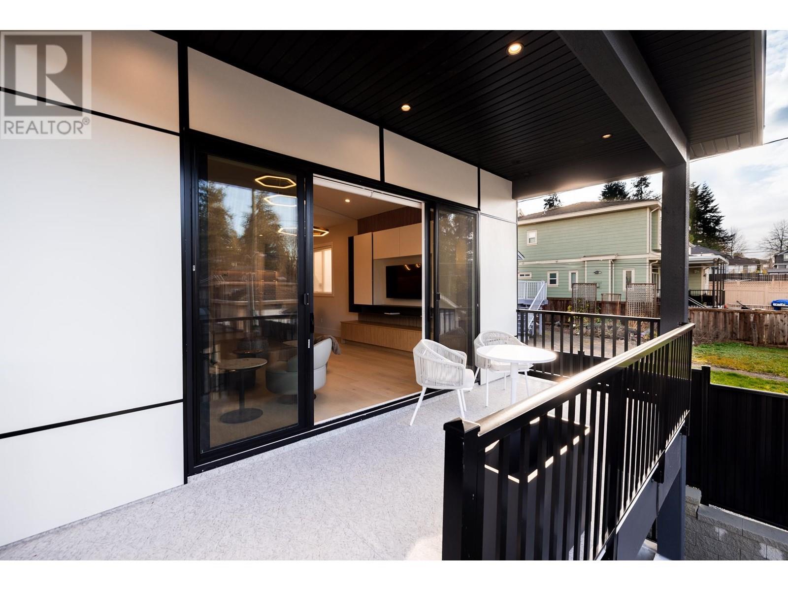 8055 18th Avenue, Burnaby, British Columbia  V3N 1J9 - Photo 37 - R2968919