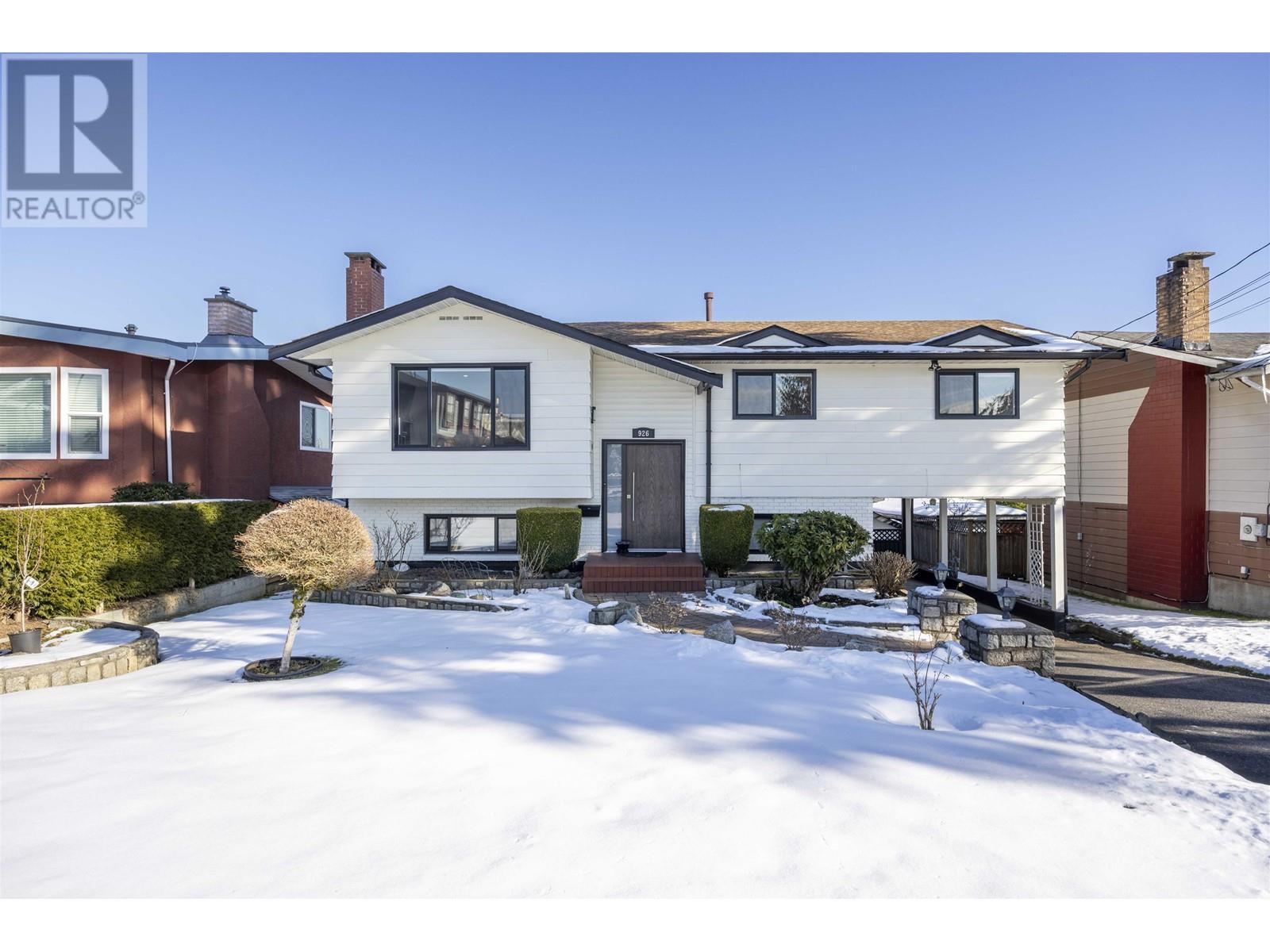 926 GROVE AVENUE, burnaby, British Columbia