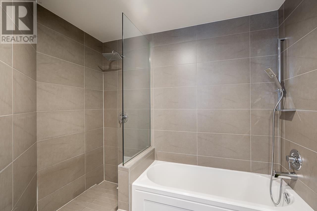 Listing Picture 18 of 38 : 706 128 W CORDOVA STREET, Vancouver / 溫哥華 - 魯藝地產 Yvonne Lu Group - MLS Medallion Club Member