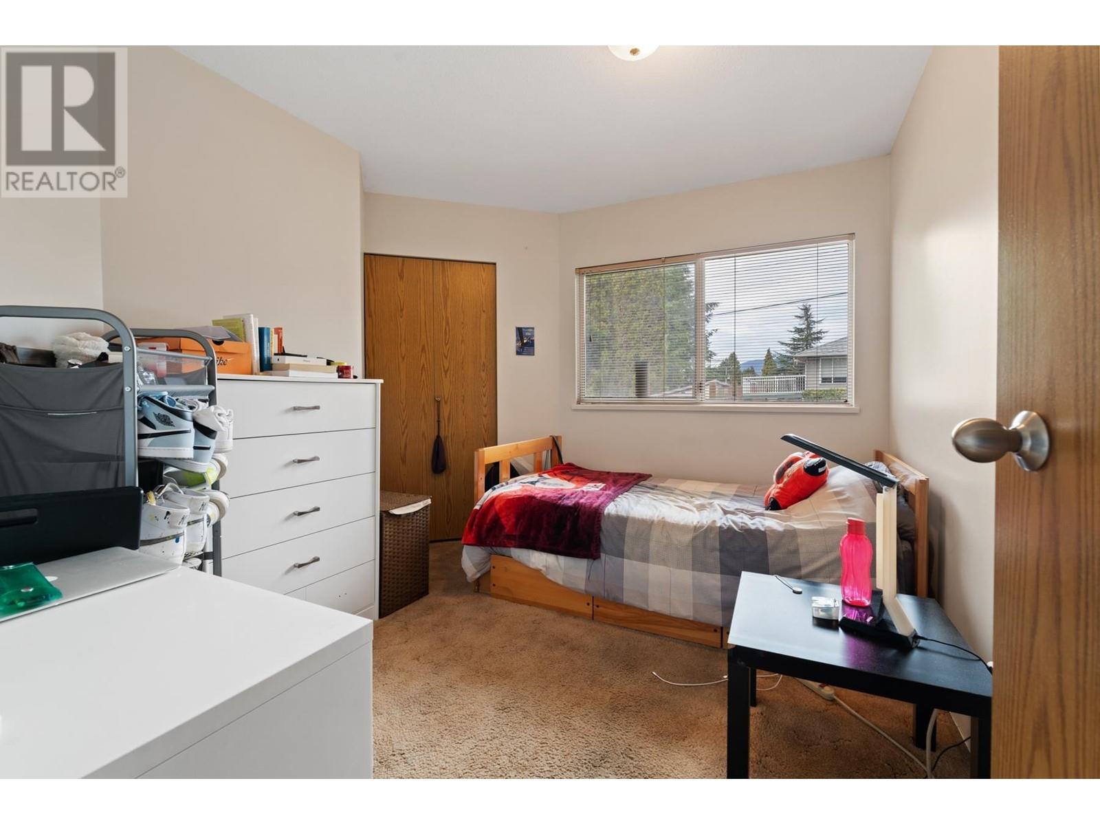 332 St. Patrick's Avenue, North Vancouver, British Columbia  V7L 4S9 - Photo 12 - R2969056