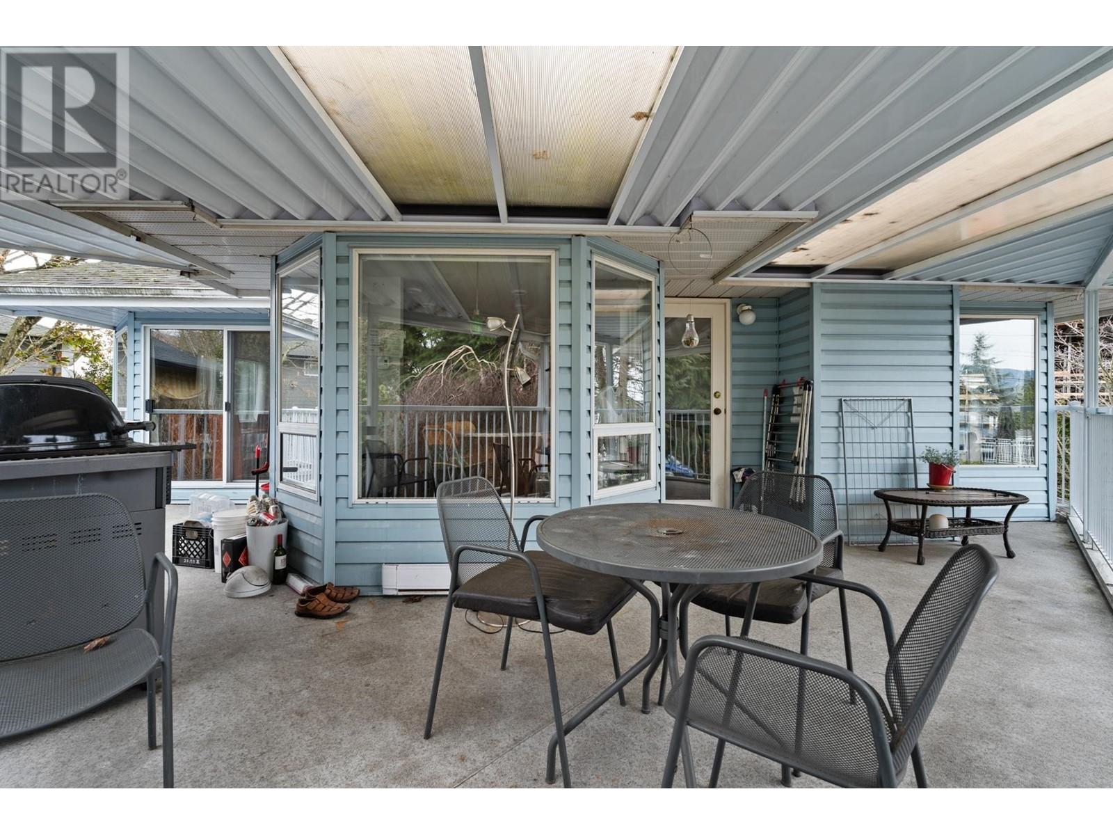 332 St. Patrick's Avenue, North Vancouver, British Columbia  V7L 4S9 - Photo 24 - R2969056