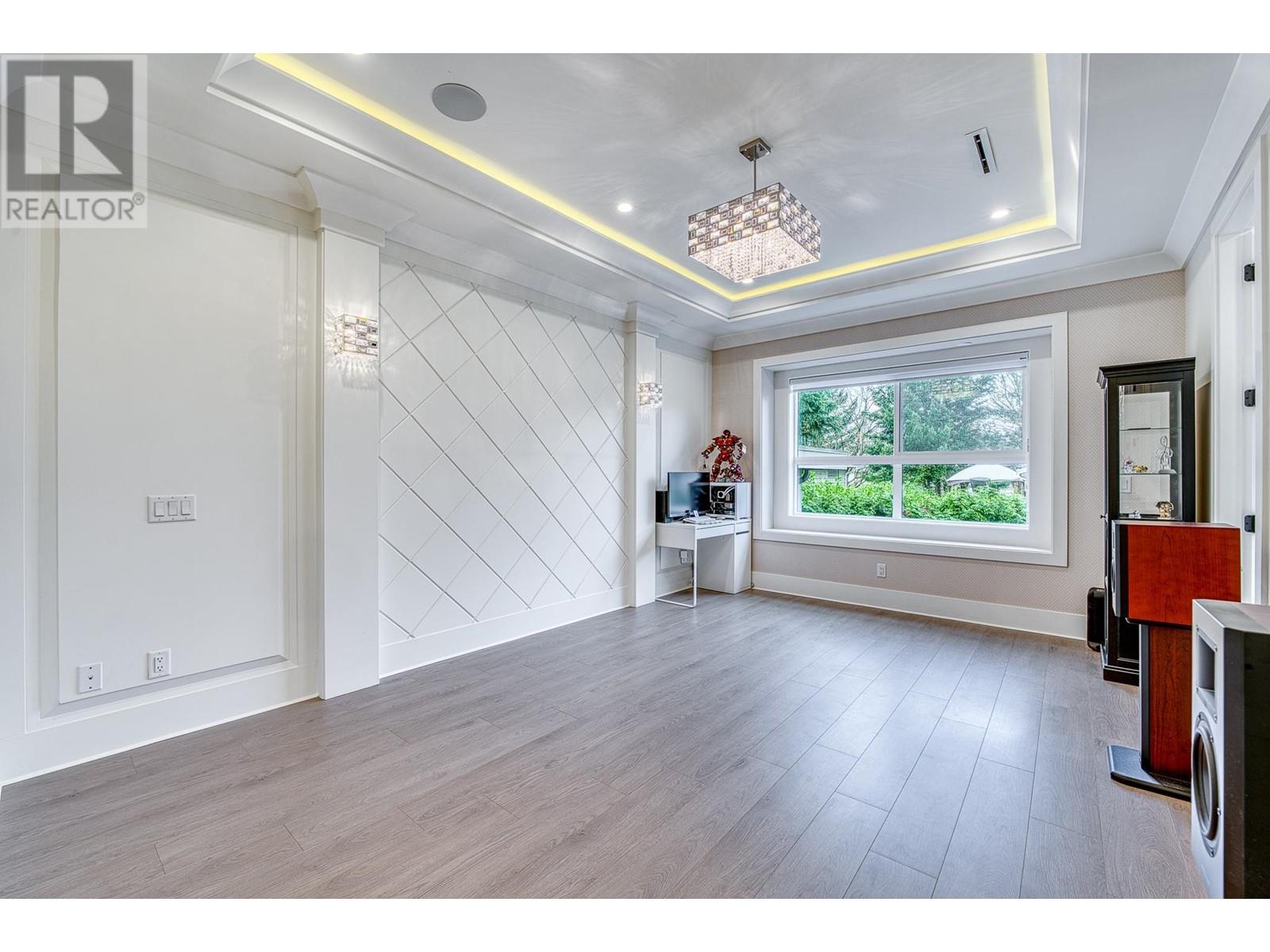 Listing Picture 20 of 28 : 10851 ROSELEA CRESCENT, Richmond / 烈治文 - 魯藝地產 Yvonne Lu Group - MLS Medallion Club Member