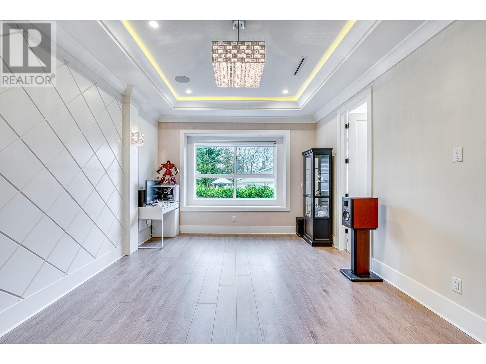Listing Picture 21 of 28 : 10851 ROSELEA CRESCENT, Richmond / 烈治文 - 魯藝地產 Yvonne Lu Group - MLS Medallion Club Member