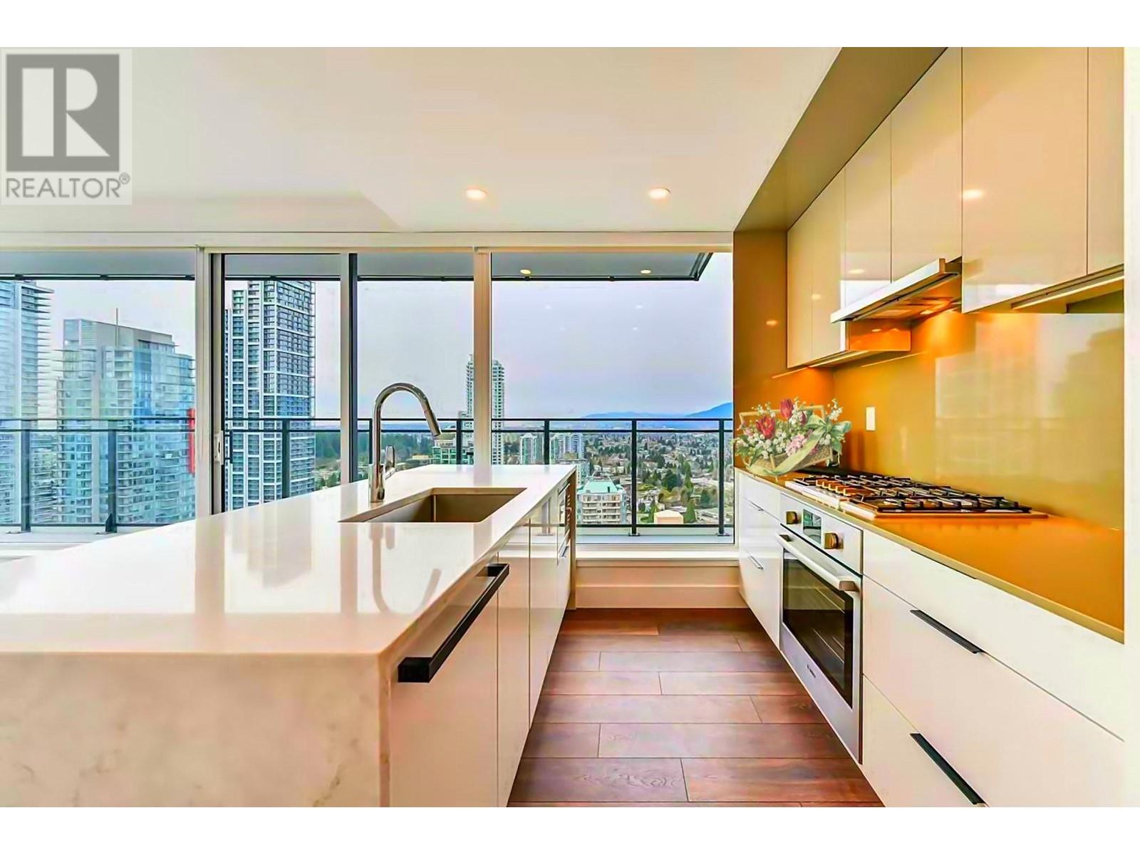 Listing Picture 8 of 38 : 1905 4711 HAZEL STREET, Burnaby / 本拿比 - 魯藝地產 Yvonne Lu Group - MLS Medallion Club Member
